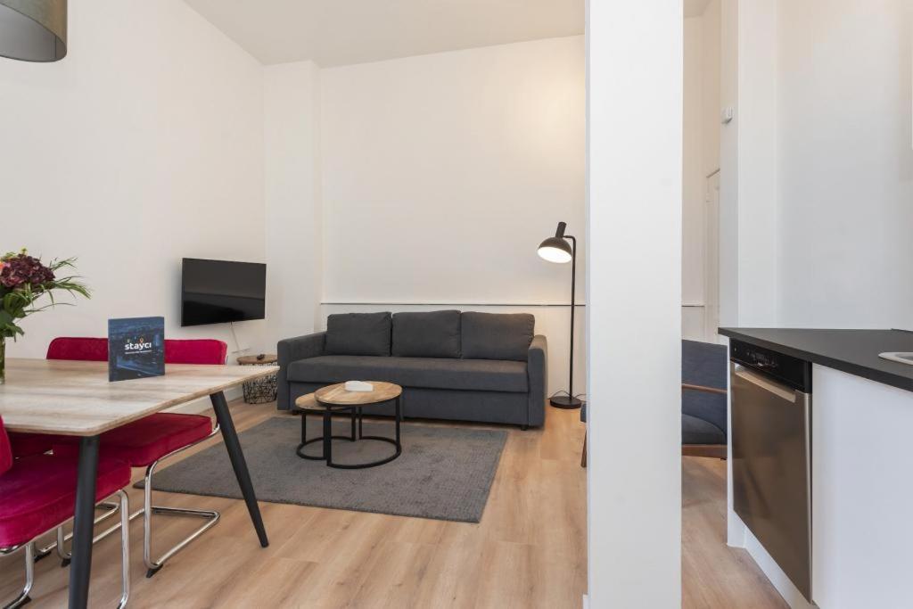 Stayci Serviced Apartments Central Station Den Haag Buitenkant foto